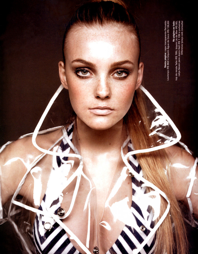 Photo of model Caroline Trentini - ID 217595