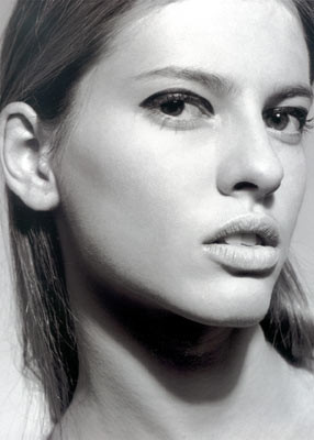 Photo of model Adriana Caye - ID 5073