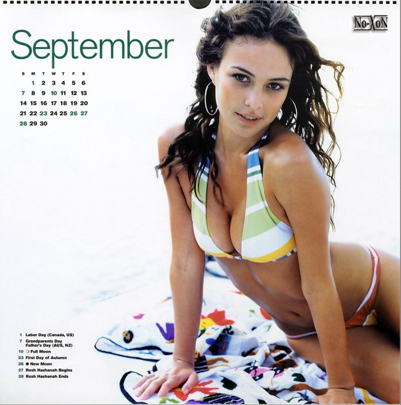 Photo of model Josie Maran - ID 42461