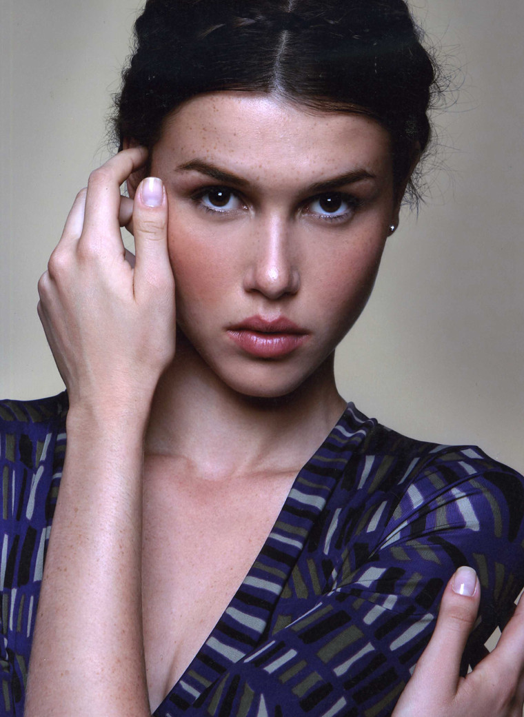 Photo of model Juliana Aneli - ID 377200