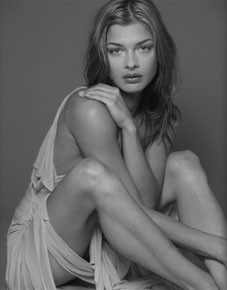 Photo of model Karolina Muller - ID 14932