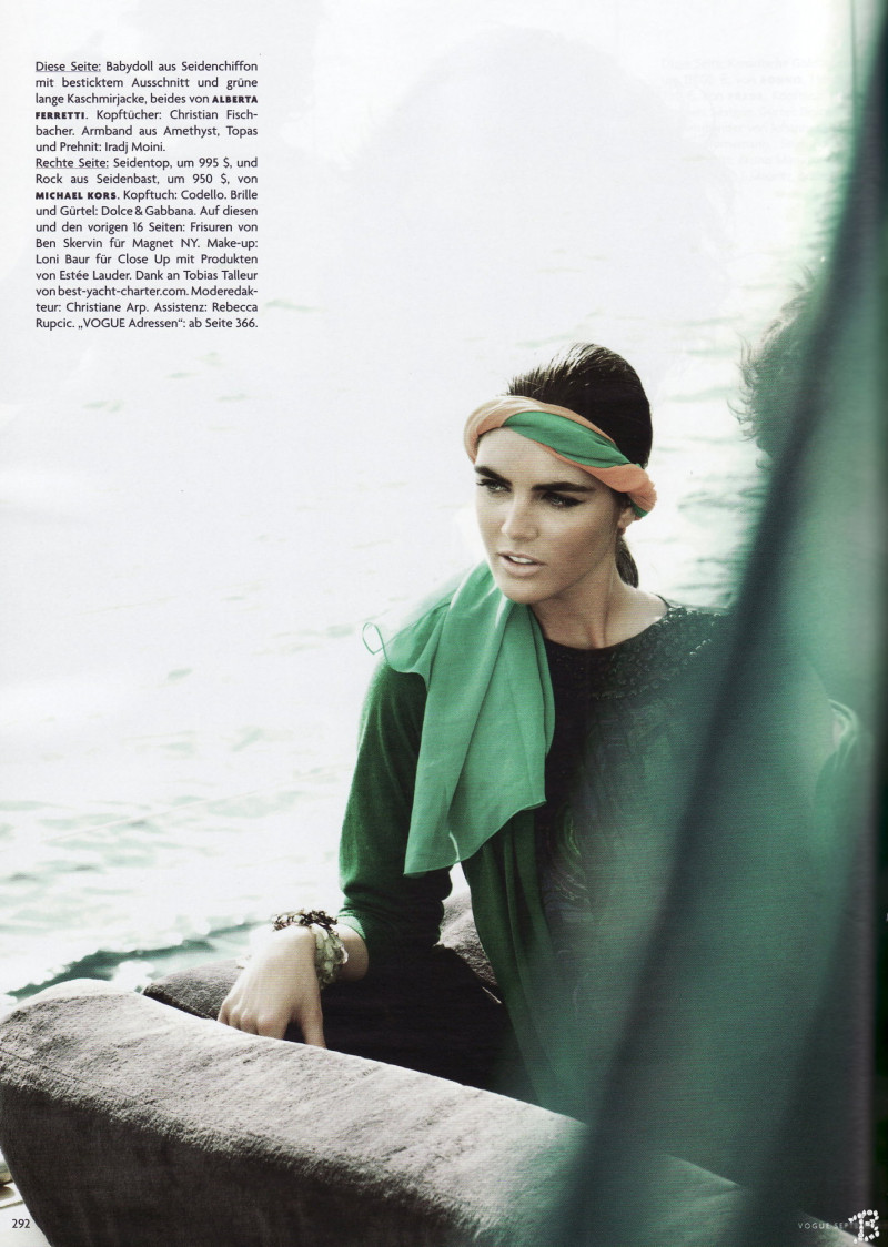 Photo of model Hilary Rhoda - ID 196821