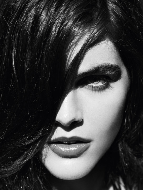 Photo of model Hilary Rhoda - ID 196884