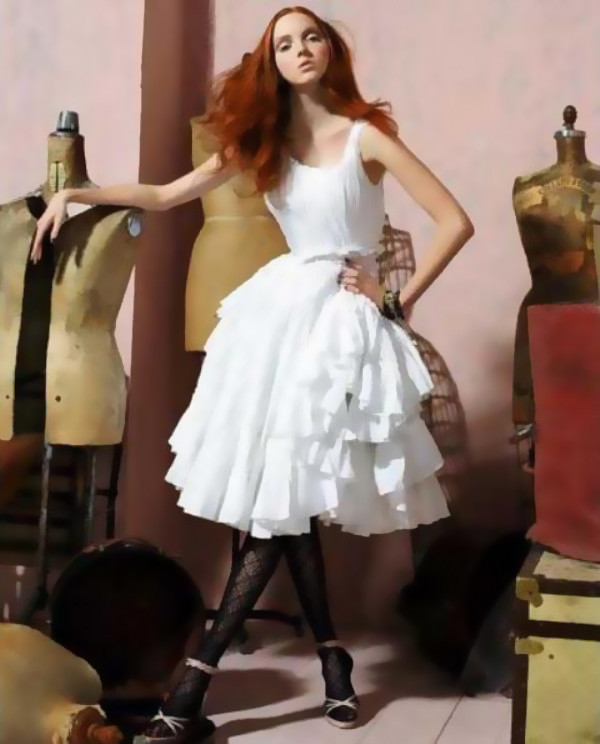 Photo of model Lily Cole - ID 148211
