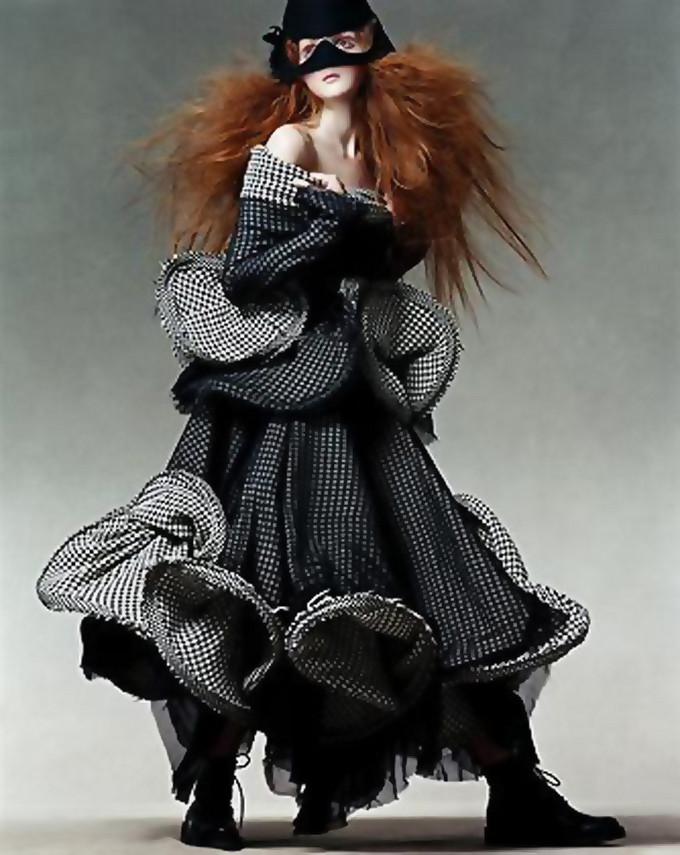 Photo of model Lily Cole - ID 148250