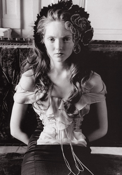 Photo of model Lily Cole - ID 149719