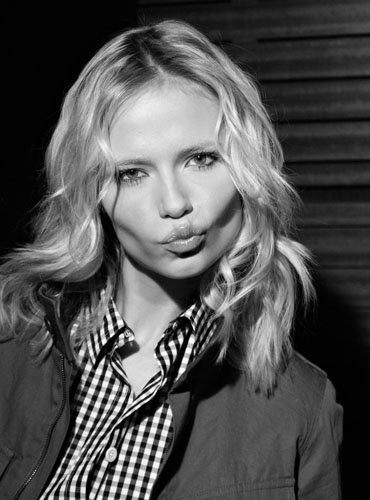 Photo of model Natasha Poly - ID 163242