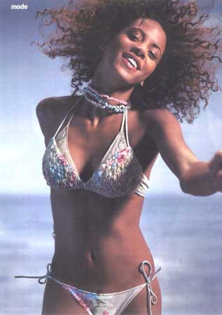 Photo of model Noemie Lenoir - ID 63936