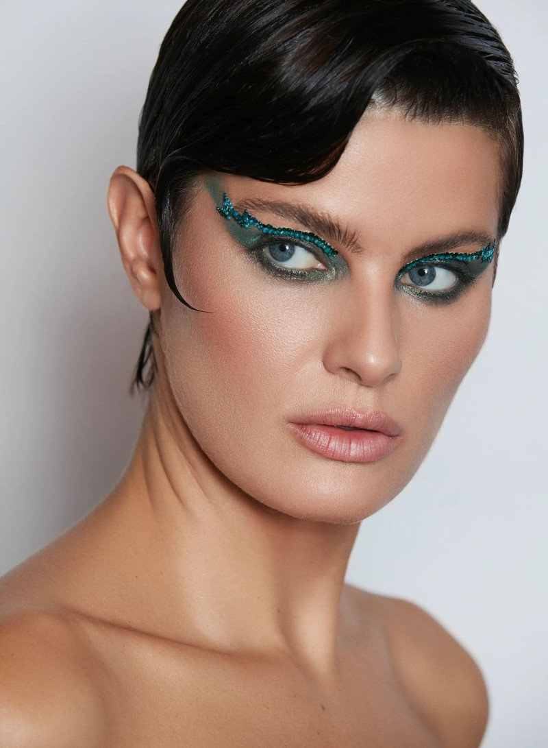 Photo of model Isabeli Fontana - ID 729416