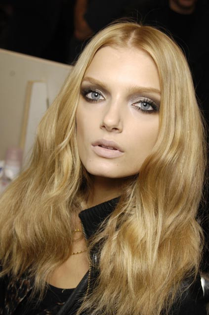 Photo of model Lily Donaldson - ID 117302
