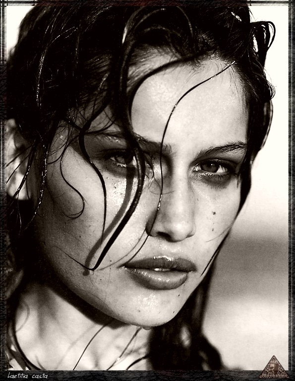 Photo of model Laetitia Casta - ID 43691