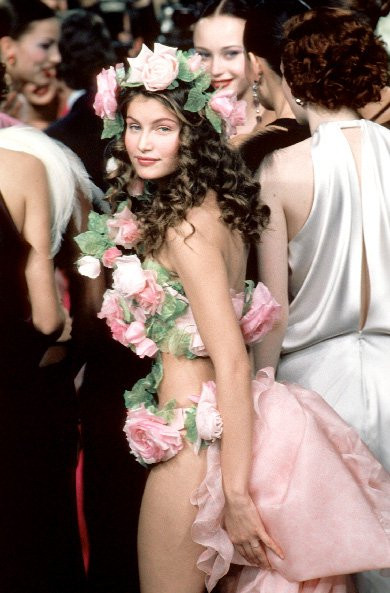 Photo of model Laetitia Casta - ID 43792