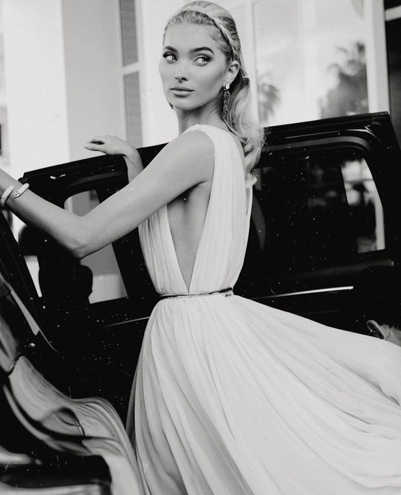 Photo of model Elsa Hosk - ID 700060