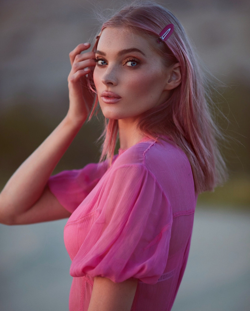 Photo of model Elsa Hosk - ID 700190