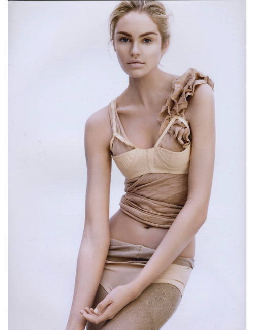 Photo of model Candice Swanepoel - ID 260290