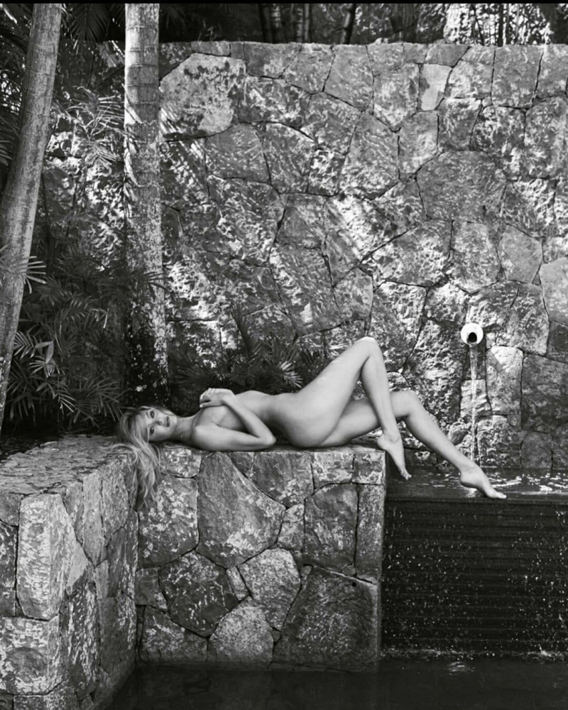 Photo of model Candice Swanepoel - ID 666630