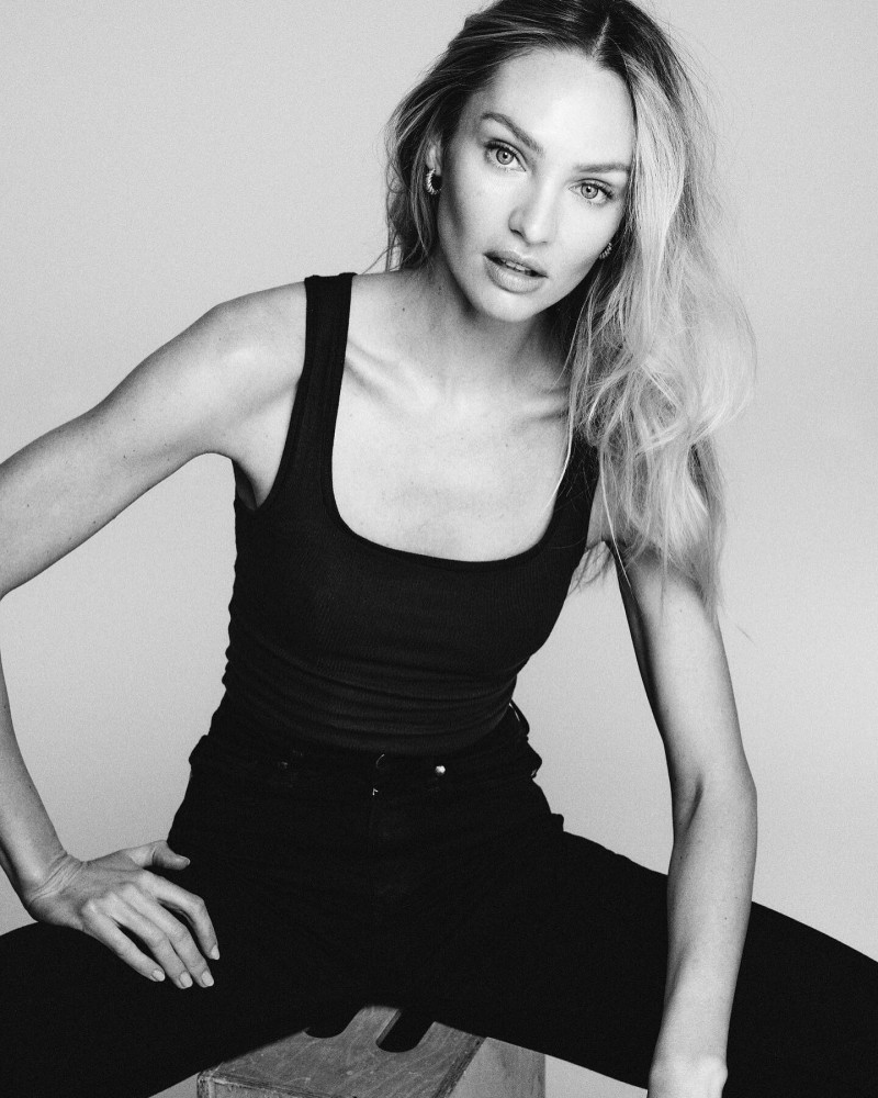 Photo of model Candice Swanepoel - ID 694944