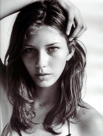 Photo of model Viviane Surgek - ID 49491