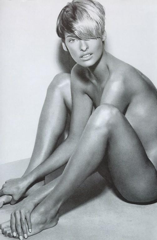 Photo of model Linda Evangelista - ID 43837