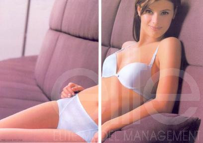 Photo of model Juliana Ninin - ID 95556