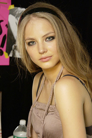 Photo of model Ruslana Korshunova - ID 150281