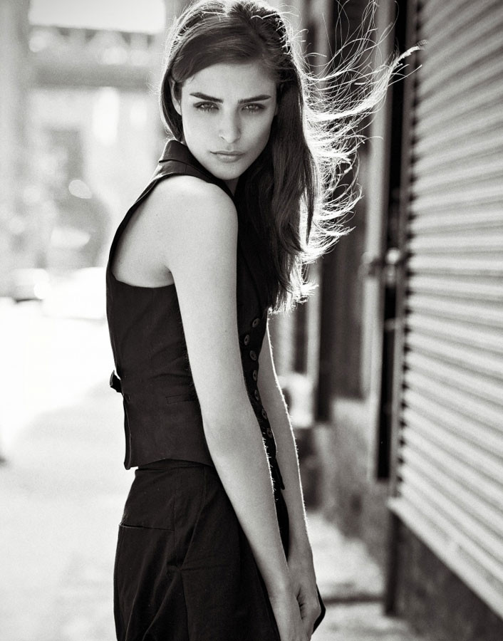 Photo of model Fernanda Prada - ID 364516