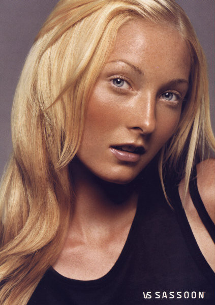 Photo of model Maggie Rizer - ID 44248