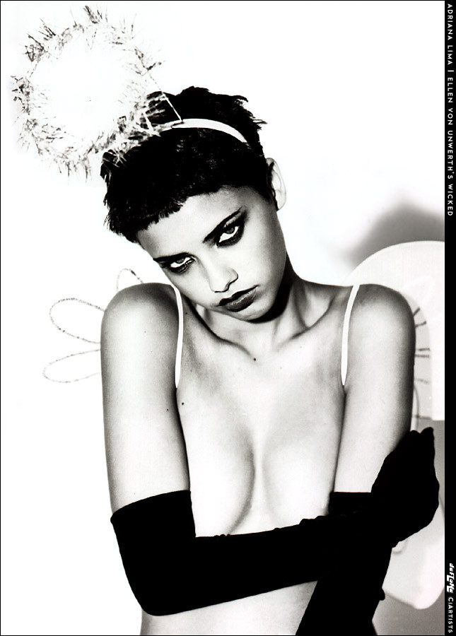 Photo of model Adriana Lima - ID 47613