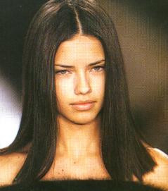 Photo of model Adriana Lima - ID 47731