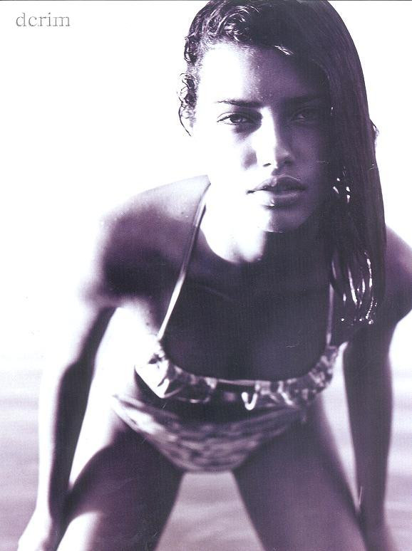 Photo of model Adriana Lima - ID 47923