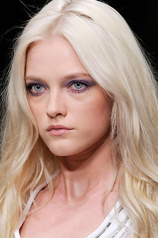Photo of model Vlada Roslyakova - ID 256048