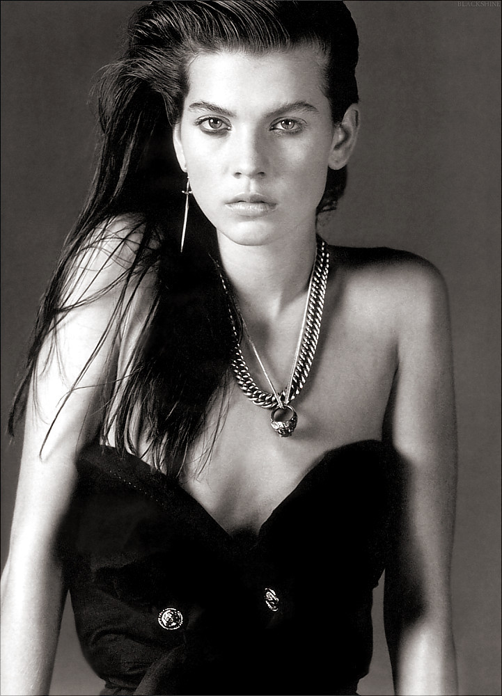 Photo of fashion model Alexandra Tomlinson - ID 159327 | Models | The FMD