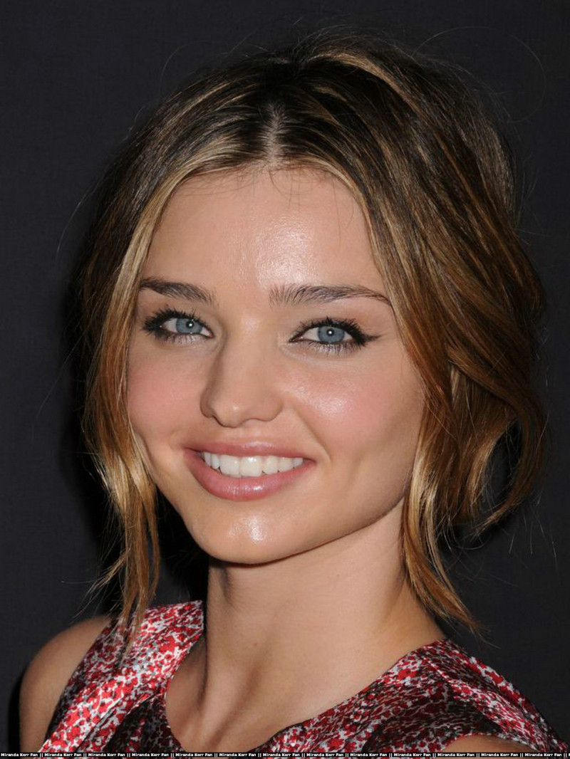 Photo of model Miranda Kerr - ID 207172