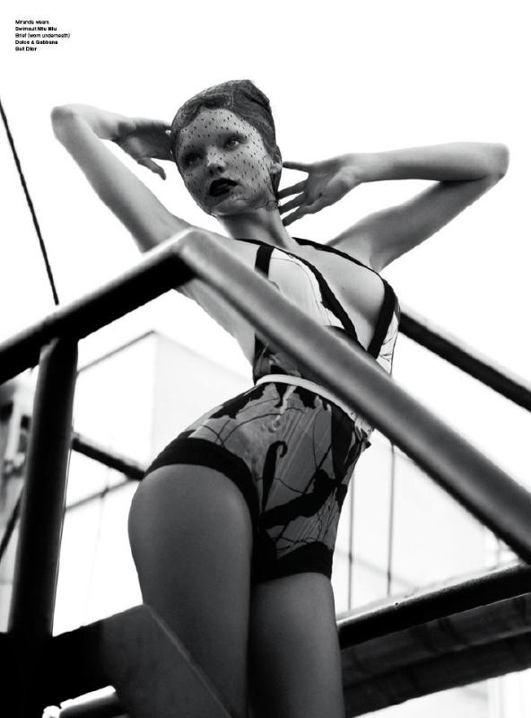 Photo of model Miranda Kerr - ID 253061