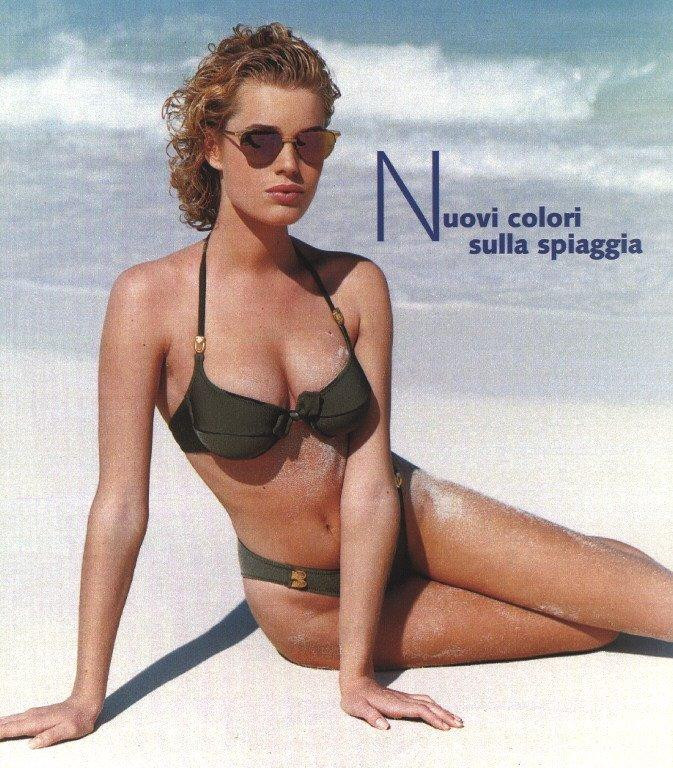 Photo of model Rebecca Romijn - ID 44769