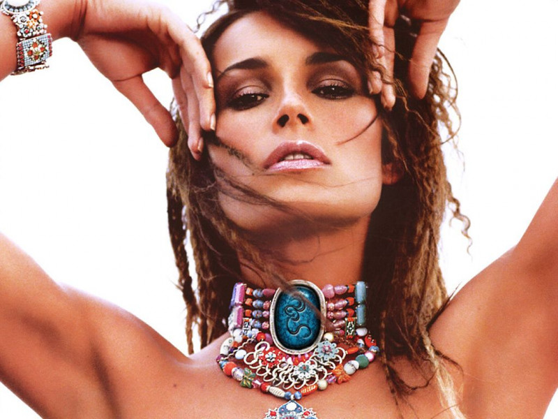 Photo of model Alena Seredova - ID 407655