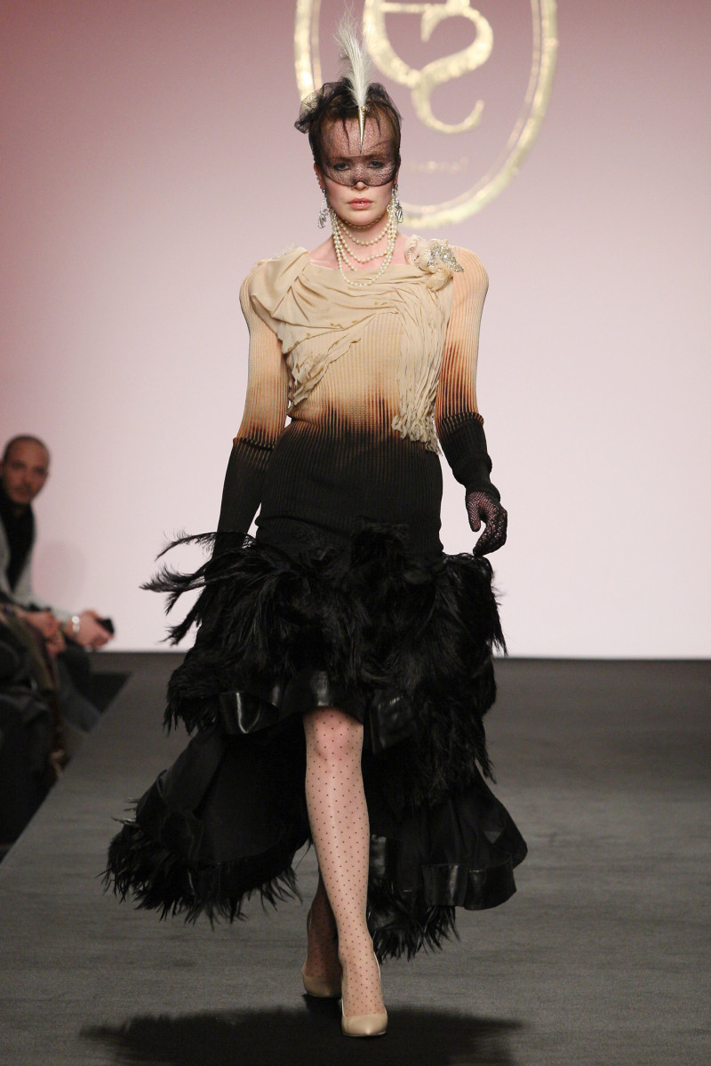 Photo of fashion model Elizabeth Kinnear - ID 354535 | Models | The FMD