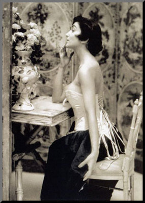 Photo of model Carmen Dell\'Orefice - ID 189167
