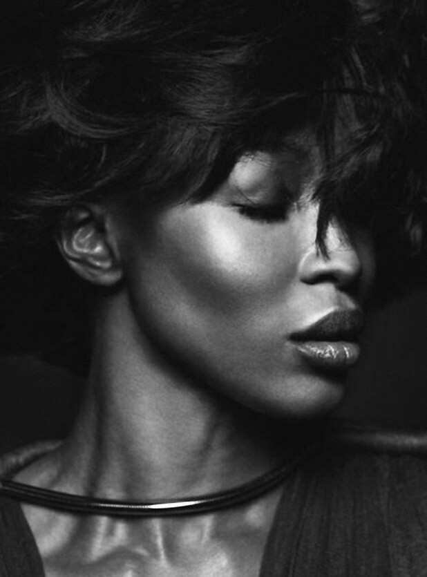 Photo of model Naomi Campbell - ID 668402