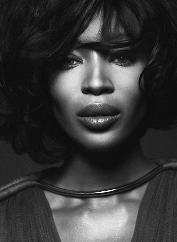Photo of model Naomi Campbell - ID 668410