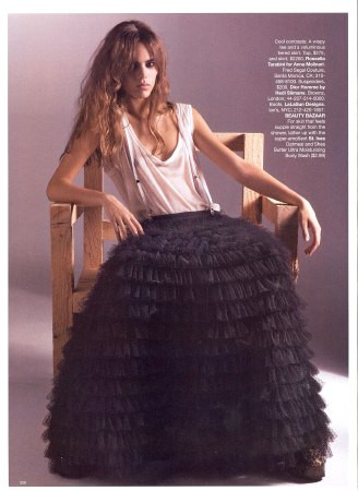 Photo of model Freja Beha Erichsen - ID 75789