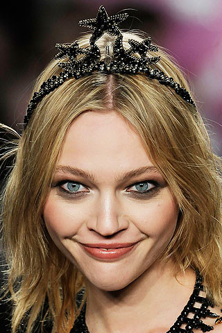 Photo of model Sasha Pivovarova - ID 184398