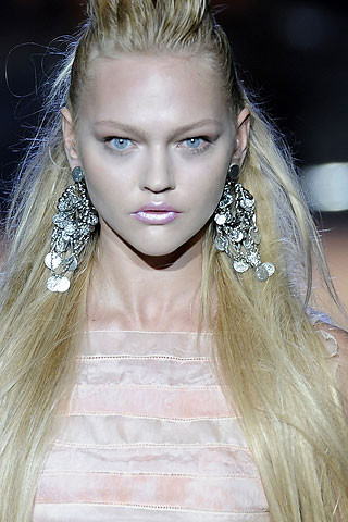 Photo of model Sasha Pivovarova - ID 216729