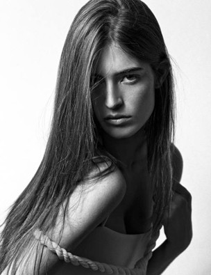 Photo of model Emma Hansen - ID 162385