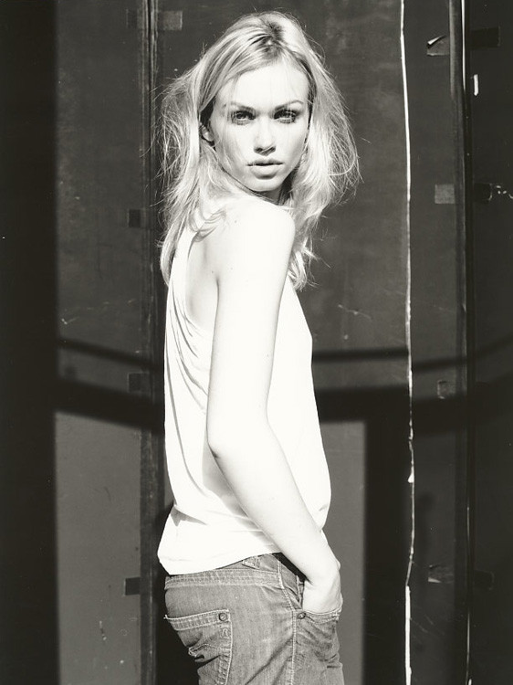 Photo of model Pernille Andersen - ID 323410