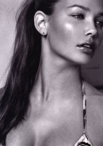 Photo of model Lara Bingle - ID 59614
