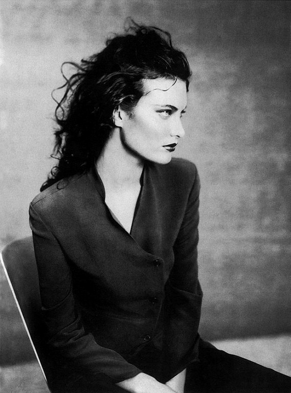 Photo of model Shalom Harlow - ID 45958