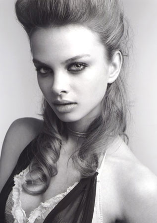 Photo of model Marketa Honova - ID 150983