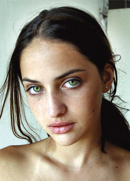 Photo of model Raluca Negrea - ID 80605