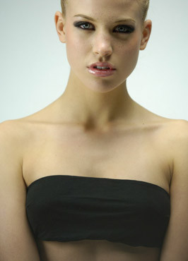 Photo of model Sara-Kristina Hannig - ID 80657
